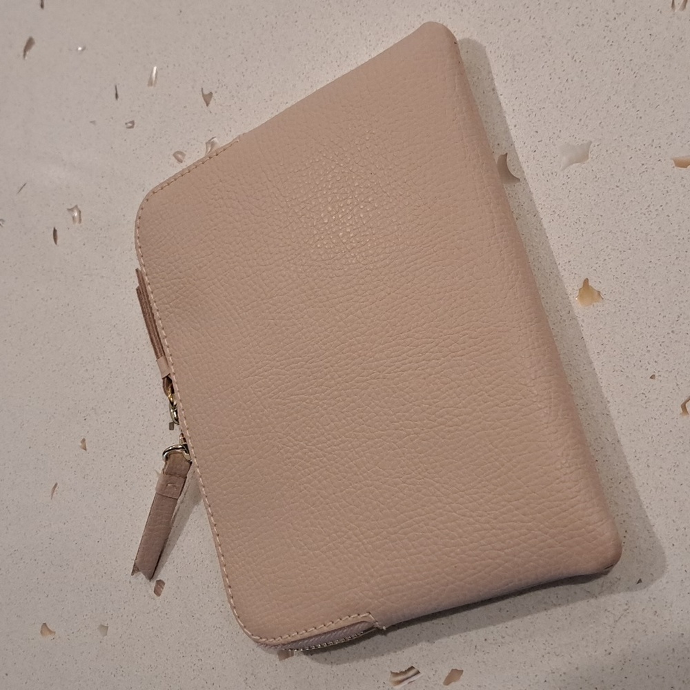 Mark & Graham leather pouch